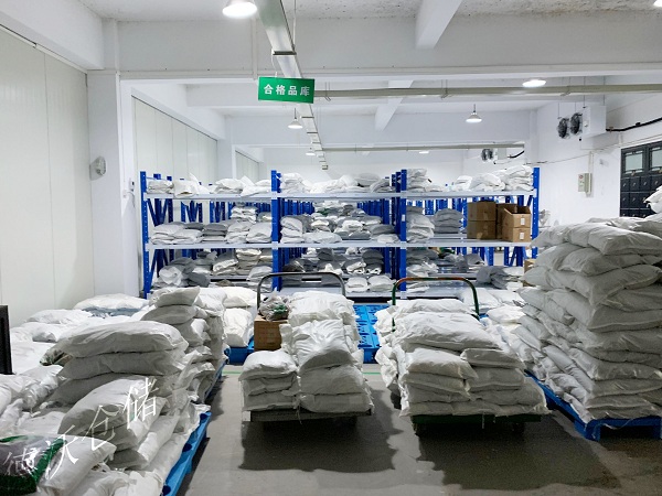 寧波海曙輕倉(cāng)庫(kù)貨架效果圖