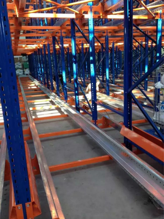 穿梭式貨架 穿梭式貨架